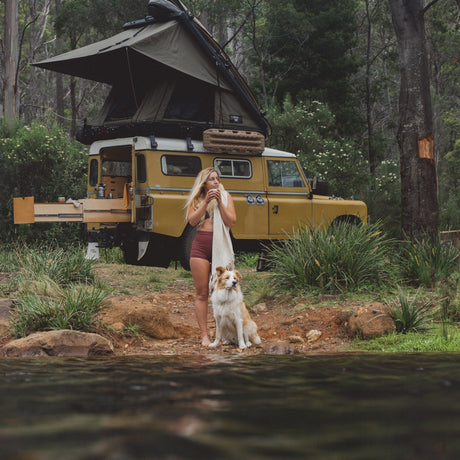 AX27 Clamshell Rooftop Tent - The Bush Company