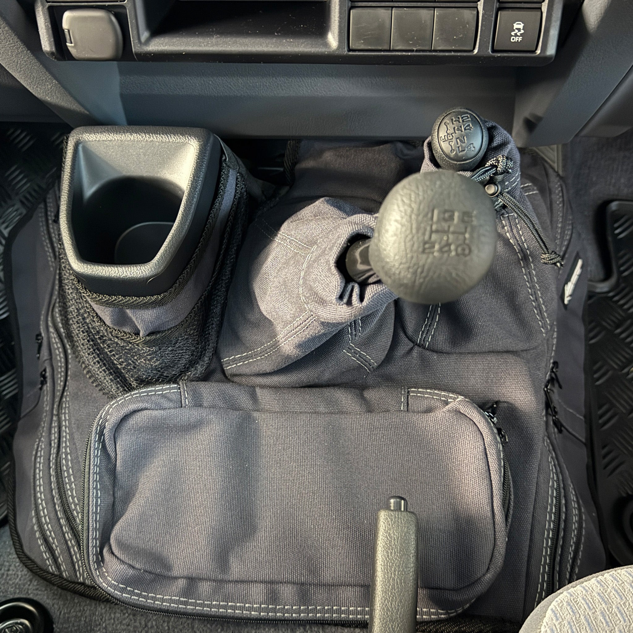 Toyota Landcruiser J70 Transmission Cover | 2020 On| Canvas