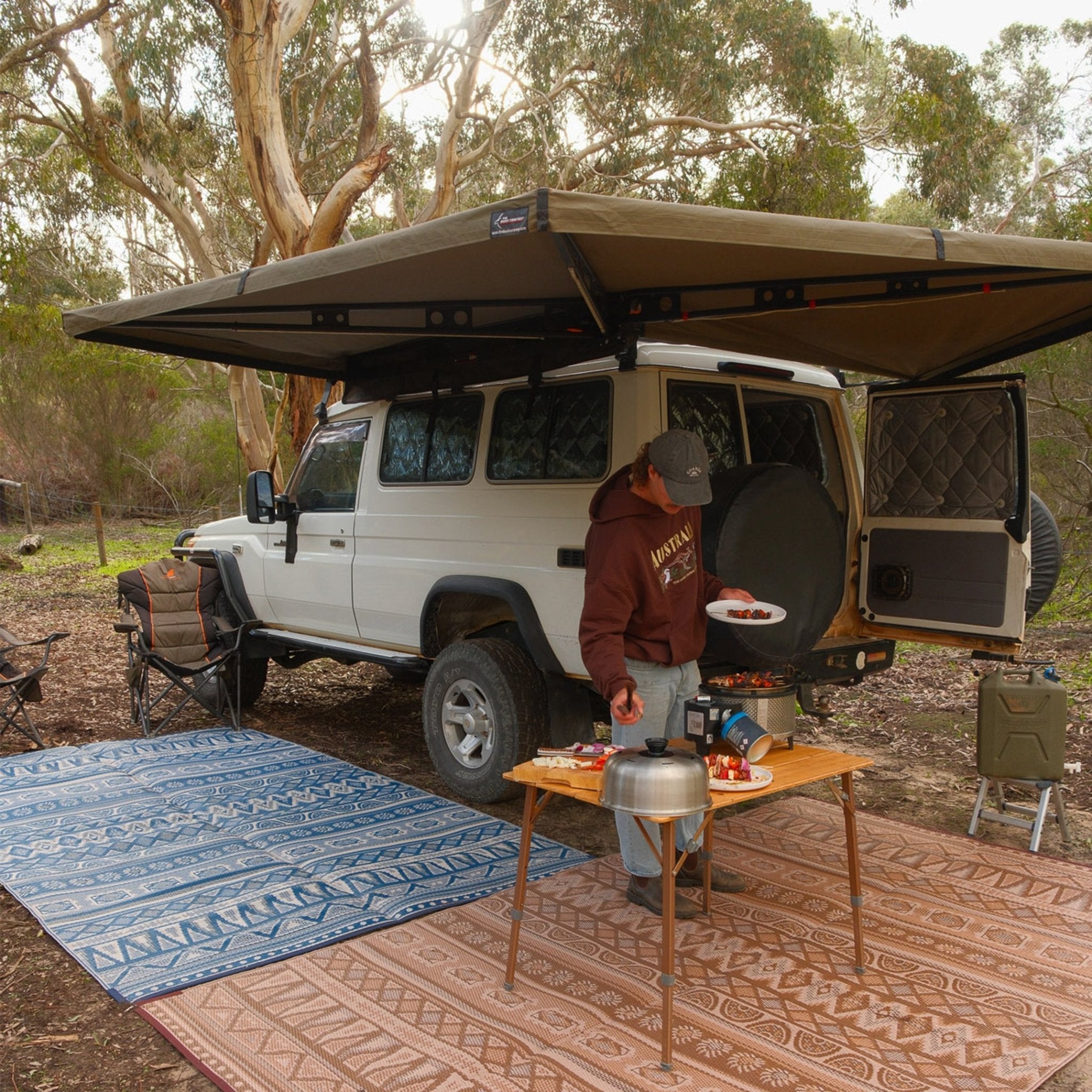 270 XT Awning Mk2 | Freestanding 270° 4x4 Awning – The Bush Company