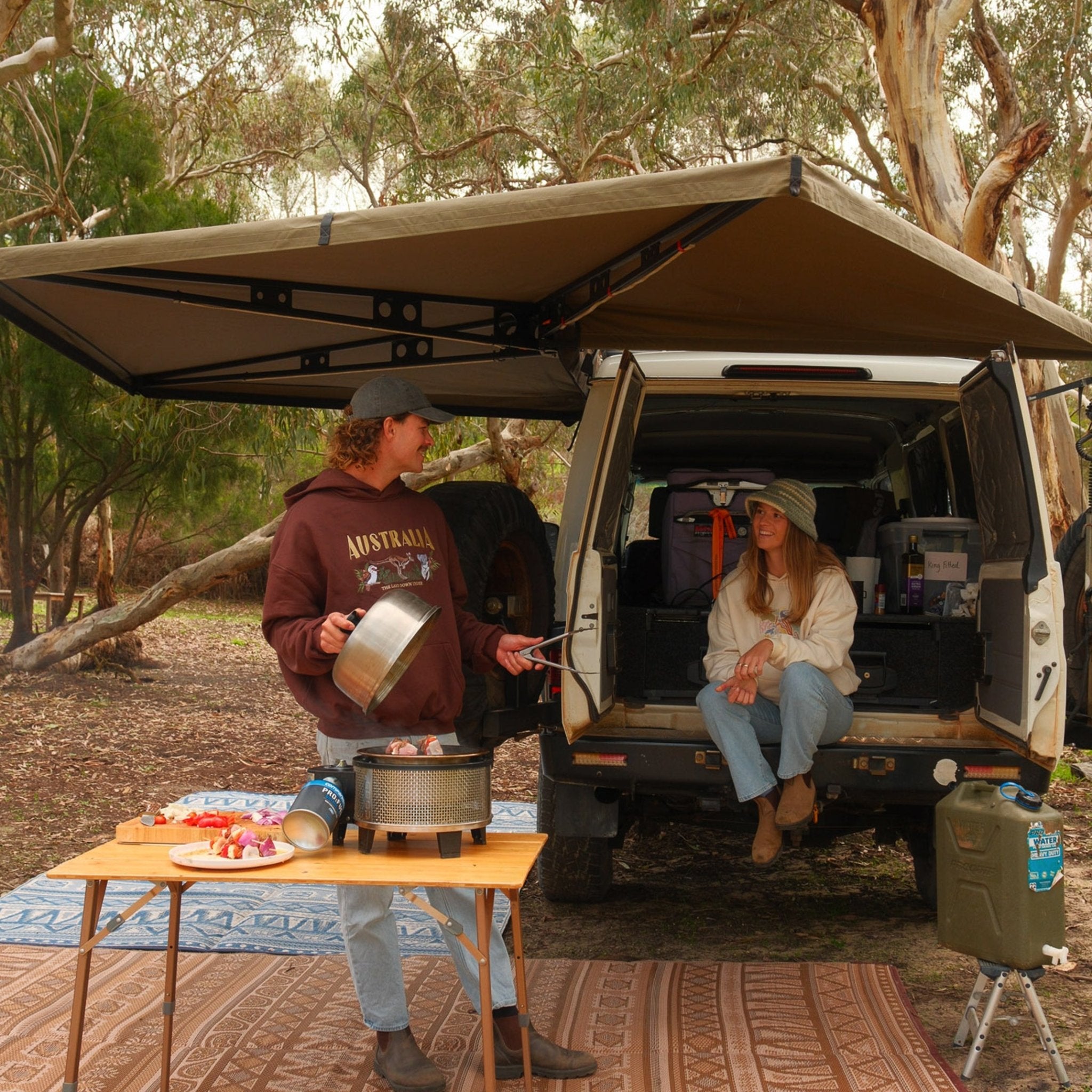 270 XT Awning Mk2 | Freestanding 270° 4x4 Awning – The Bush Company