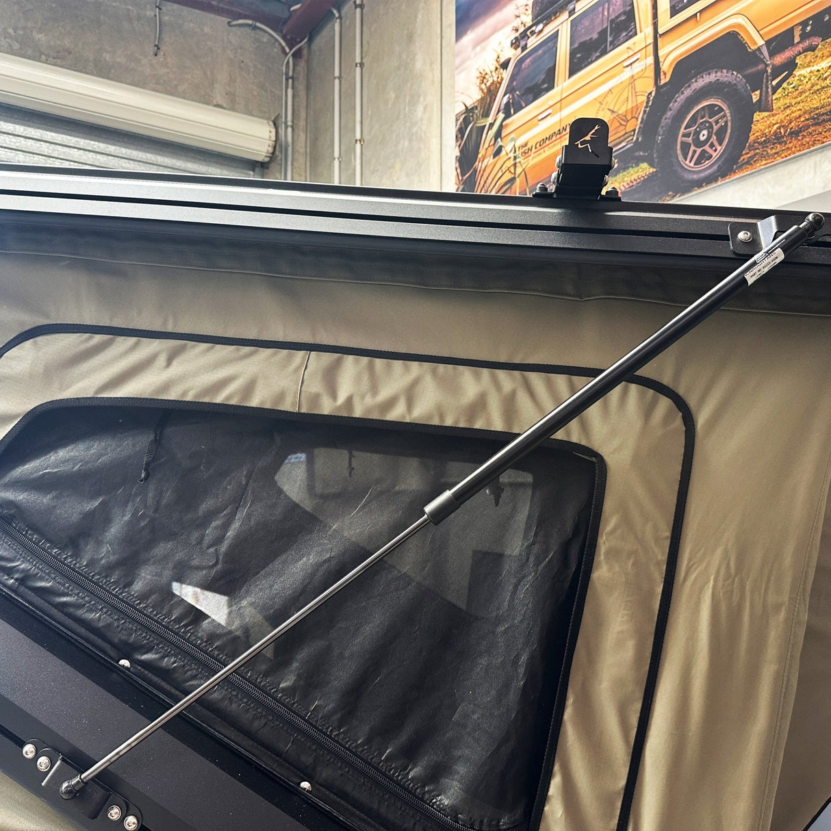 Gas Strut Replacements - The Bush Company