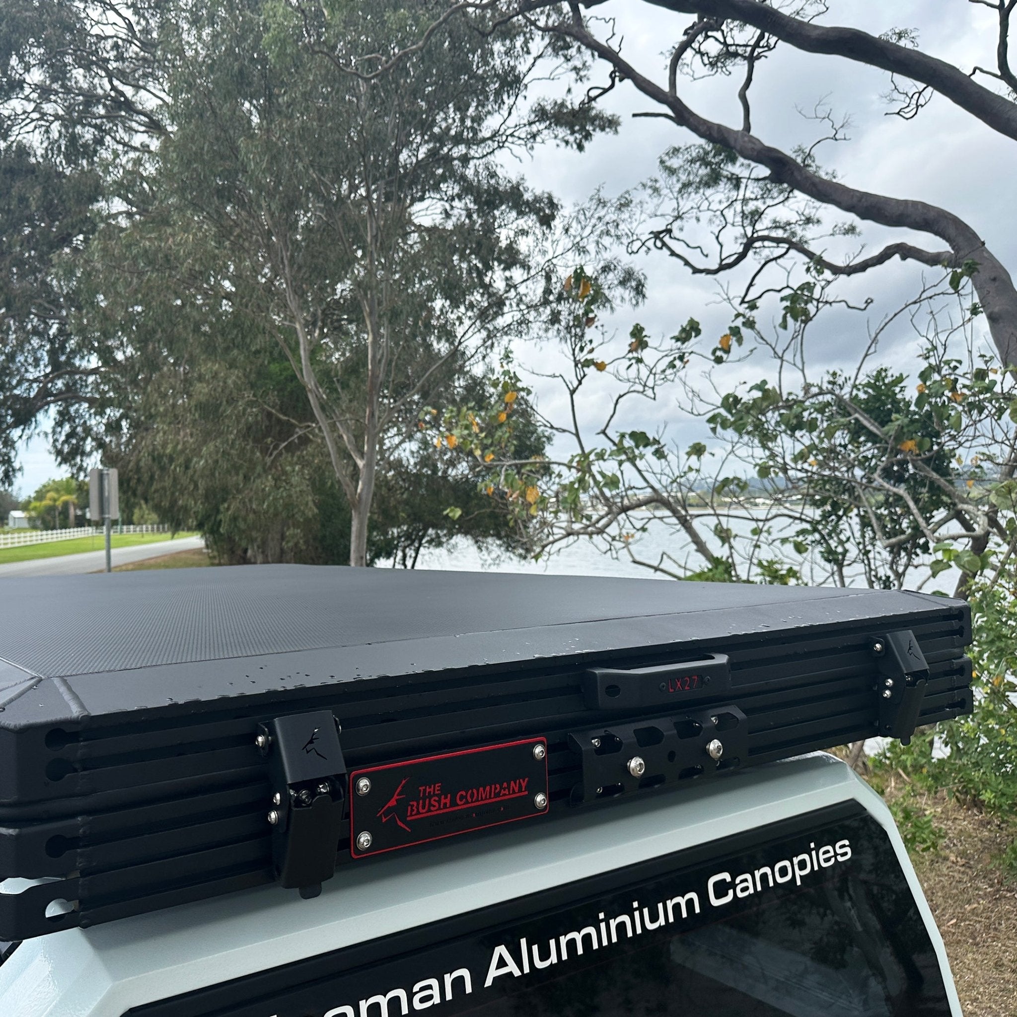 LX27 Lightweight Rooftop Tent – Aluminium 4WD Tent | Bush Company