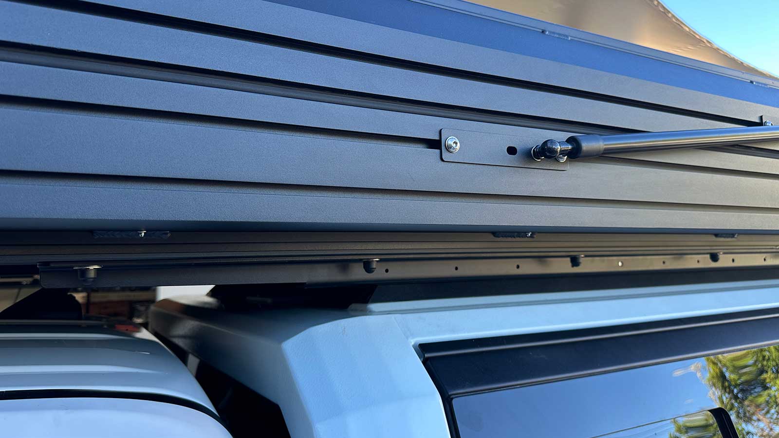 Z-Rail Bracket Set – Dachzelt-Zubehör kaufen bei Rooftop Tents Europe