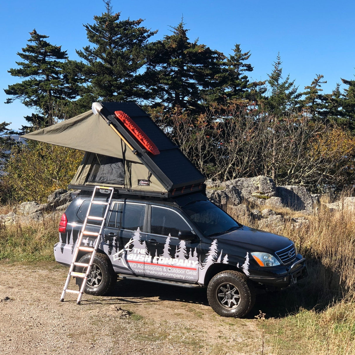 AX27 Clamshell Rooftop Tent - The Bush Company