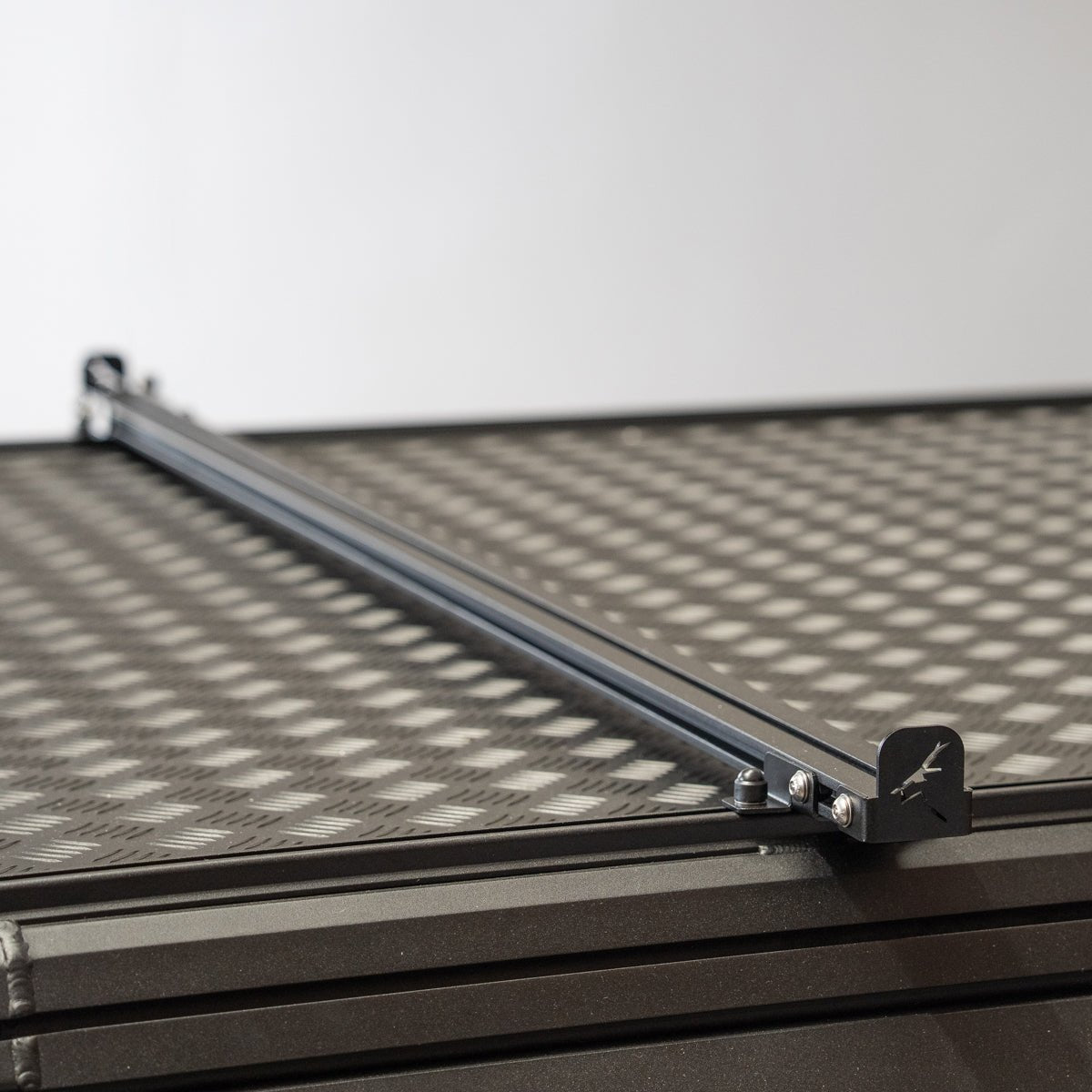 ツッパルーバ Rooftop Tent Load Bars | Ezi-Slot Mounting for AX27, DX27, TX27